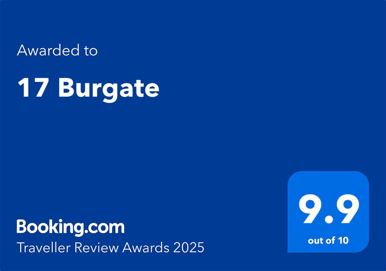 לינה וארוחת בוקר פיקרינג 17 Burgate מראה חיצוני תמונה